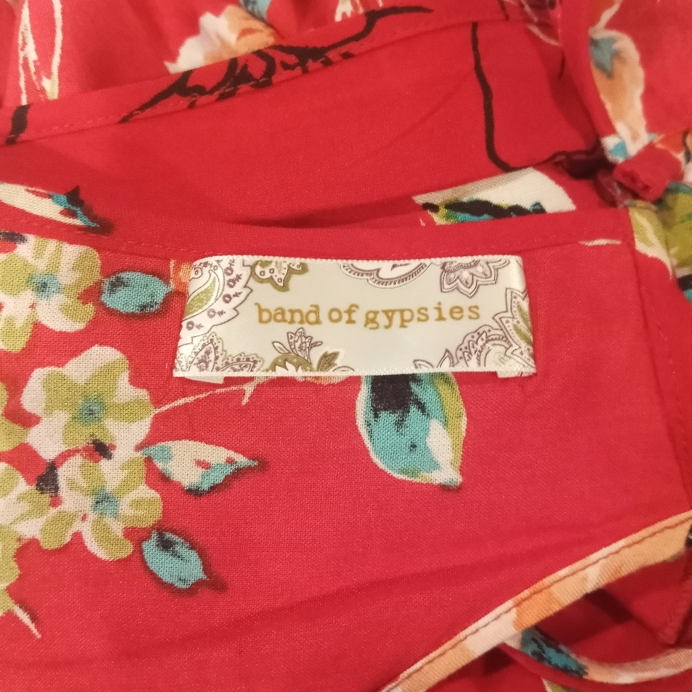 Band of Gypsies Saffron Red Floral Romper - Picture 10 of 12